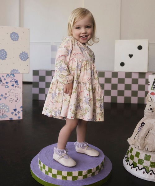 Cath Kidston（キャスキッドソン）の「キッズ ロングスリーブ ティアードドレス Pink Unicorn（ワンピース・キッズ・ピンク・100/110/120）」の2枚目の写真