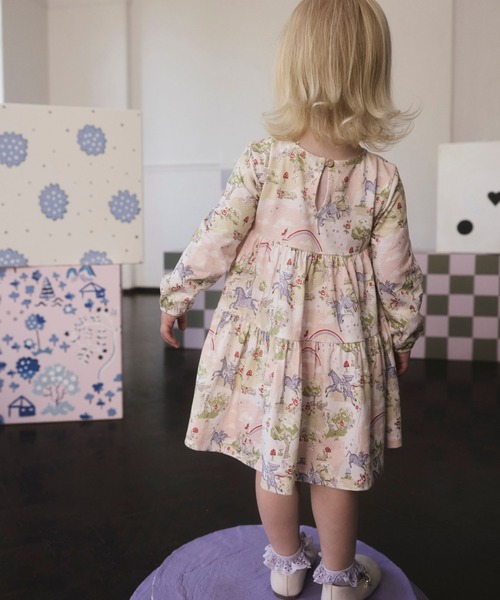 Cath Kidston（キャスキッドソン）の「キッズ ロングスリーブ ティアードドレス Pink Unicorn（ワンピース・キッズ・ピンク・100/110/120）」の3枚目の写真