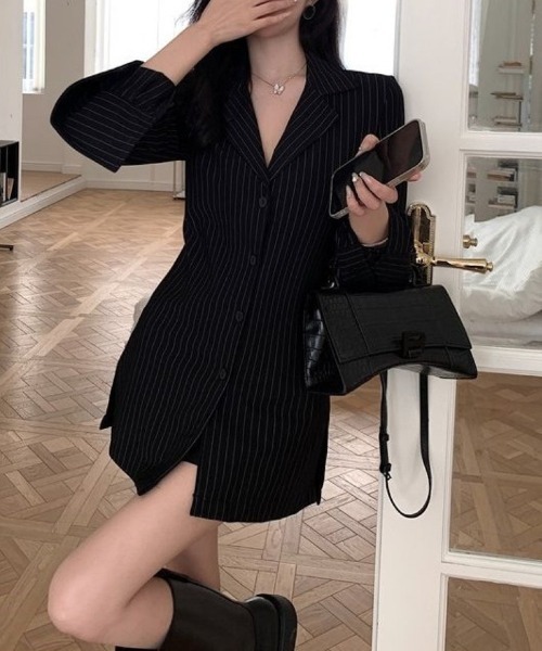 Ritzy（リッツィー）の「ピンストライプブレザーワンピース（シャツ/ブラウス・レディース・ブラック・M）」の6枚目の写真