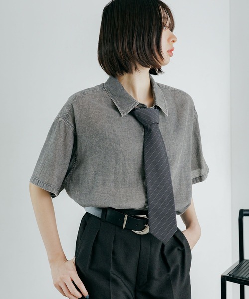 PAGEBOY（ページボーイ）の「シアーデニムショートスリーブシャツ（シャツ/ブラウス・レディース・ブラック系その他/ブルー系その他/インディゴブルー・FREE）」の17枚目の写真