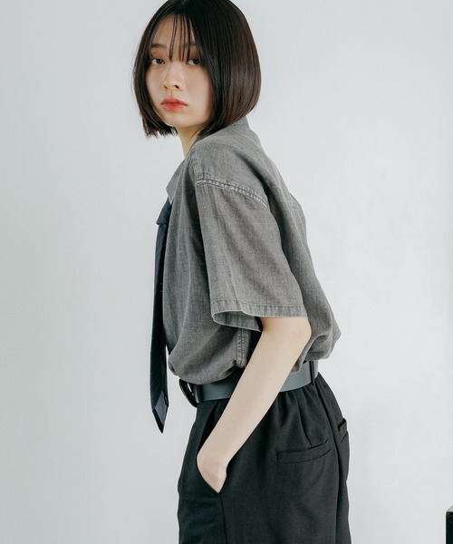 PAGEBOY（ページボーイ）の「シアーデニムショートスリーブシャツ（シャツ/ブラウス・レディース・ブラック系その他/ブルー系その他/インディゴブルー・FREE）」の18枚目の写真