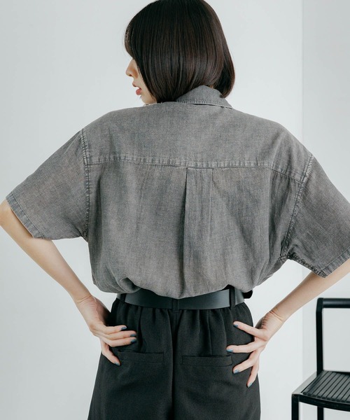 PAGEBOY（ページボーイ）の「シアーデニムショートスリーブシャツ（シャツ/ブラウス・レディース・ブラック系その他/ブルー系その他/インディゴブルー・FREE）」の19枚目の写真