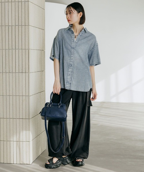 PAGEBOY（ページボーイ）の「シアーデニムショートスリーブシャツ（シャツ/ブラウス・レディース・ブラック系その他/ブルー系その他/インディゴブルー・FREE）」の20枚目の写真