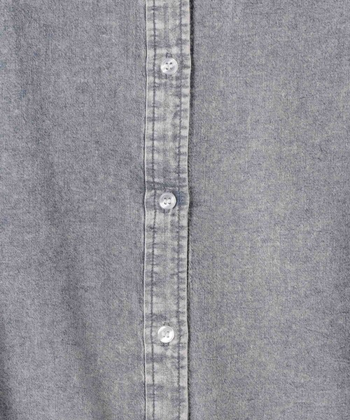 PAGEBOY（ページボーイ）の「シアーデニムショートスリーブシャツ（シャツ/ブラウス・レディース・ブラック系その他/ブルー系その他/インディゴブルー・FREE）」の11枚目の写真