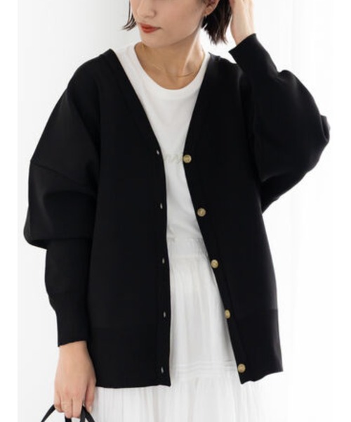 Te chichi(テチチ)の「コクーンVネックカーディガン(カーディガン/ボレロ・レディース・オフホワイト/ブラック/サックスブルー/ピンク・F)」の1枚目の写真