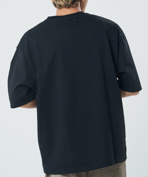 CORISCO(コリスコ)の「ピクニックアニマル柄TEE(M1)(Tシャツ/カットソー・メンズ・オートミール/チャコールグレー/ブラック/ホワイト・X-LARGE/LARGE/MEDIUM)」の10枚目の写真