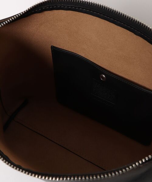COACH(コーチ)の「モット メッセンジャー バッグ 33・ラブド レザー(メッセンジャーバッグ・メンズ・ブラック系その他・ONE)」の6枚目の写真