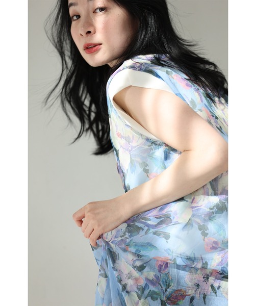 cawaii(カワイイ)の「暖かな日差しに花開くシアーミディアムワンピース(インナー付き)(ワンピース・レディース・ブルー・L~LL/S~M)」の4枚目の写真