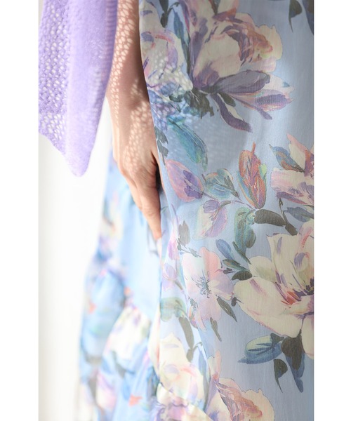 cawaii(カワイイ)の「暖かな日差しに花開くシアーミディアムワンピース(インナー付き)(ワンピース・レディース・ブルー・L~LL/S~M)」の7枚目の写真