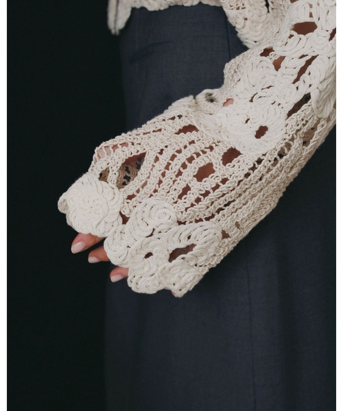 anuke（アンヌーク）の「Embroidery Over Shirts（シャツ/ブラウス・レディース・アイボリー/ブラウン・FREE）」の7枚目の写真