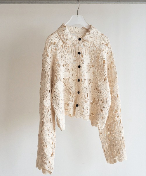 anuke（アンヌーク）の「Embroidery Over Shirts（シャツ/ブラウス・レディース・アイボリー/ブラウン・FREE）」の13枚目の写真