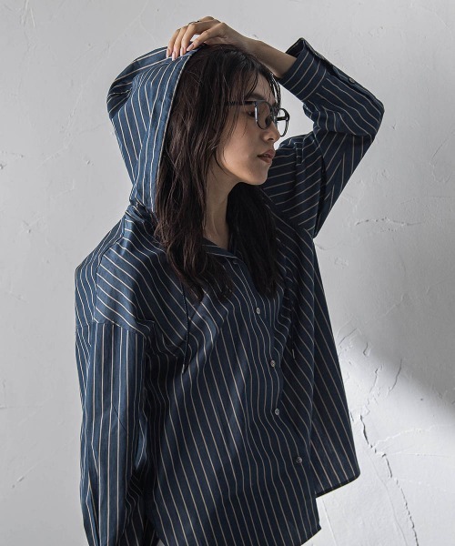 MAYSON GREY(メイソングレイ)の「ストライプフーディオーバーシャツ≪手洗い可能≫(シャツ/ブラウス・レディース・ブルー系その他/ピンク系その他/ダークネイビー・M)」の22枚目の写真