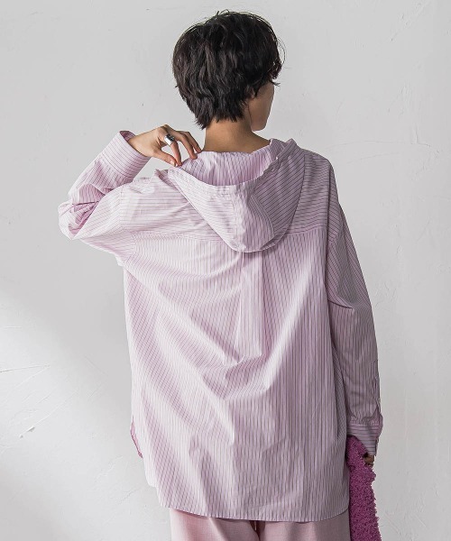 MAYSON GREY(メイソングレイ)の「ストライプフーディオーバーシャツ≪手洗い可能≫(シャツ/ブラウス・レディース・ブルー系その他/ピンク系その他/ダークネイビー・M)」の12枚目の写真