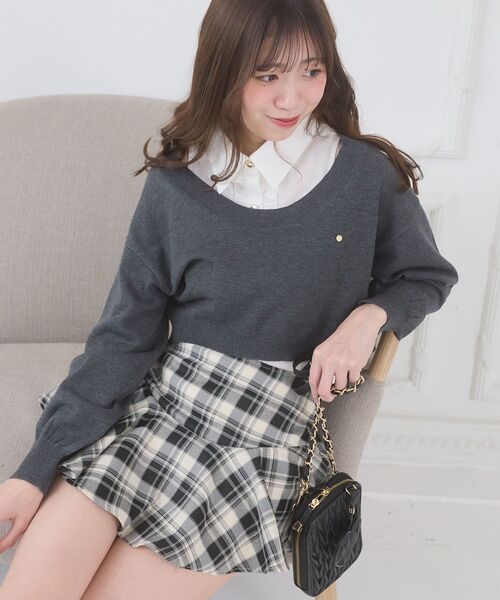 Bibiy. フリル襟 半袖 ニット トップス　正規品　シャネルおまけ香水付き Bibiy. フリル襟 半袖 ニット トップス 正規品 シャネルおまけ香水付き