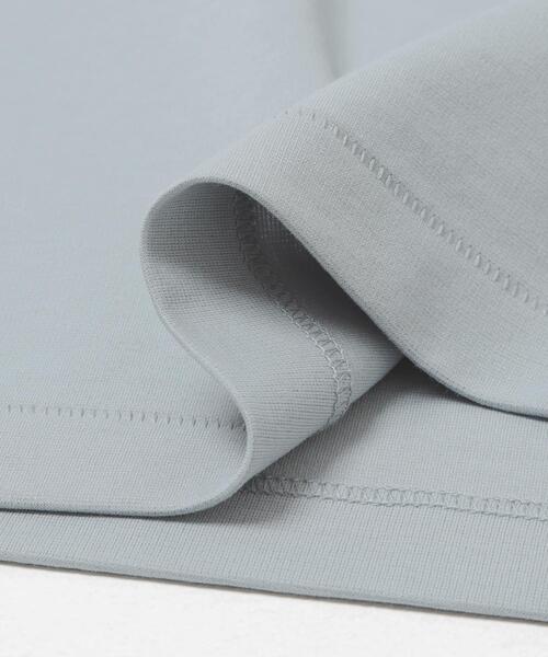 URBAN RESEARCH（アーバンリサーチ）の「防シワ接触冷感スムージーTシャツ（Tシャツ/カットソー・メンズ・ホワイト/ブラック/ライトグレー/チャコールグレー・SMALL/MEDIUM/LARGE/X-LARGE）」の14枚目の写真