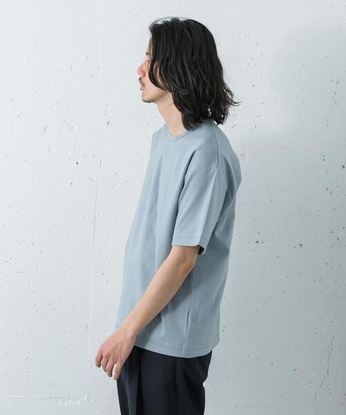 URBAN RESEARCH(アーバンリサーチ)の「防シワ接触冷感スムージーTシャツ(Tシャツ/カットソー・メンズ・ホワイト/ブラック/ライトグレー/チャコールグレー・SMALL/MEDIUM/LARGE/X-LARGE)」の22枚目の写真