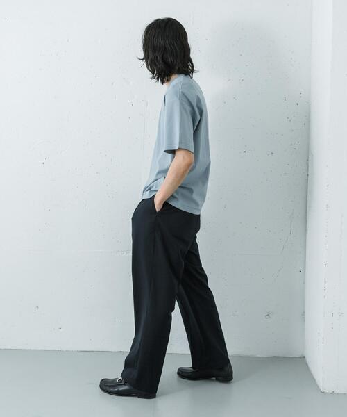 URBAN RESEARCH(アーバンリサーチ)の「防シワ接触冷感スムージーTシャツ(Tシャツ/カットソー・メンズ・ホワイト/ブラック/ライトグレー/チャコールグレー・SMALL/MEDIUM/LARGE/X-LARGE)」の5枚目の写真
