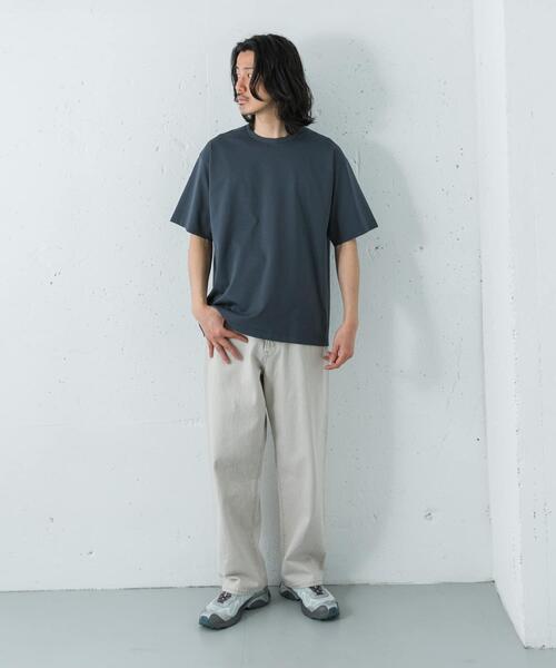 URBAN RESEARCH(アーバンリサーチ)の「防シワ接触冷感スムージーTシャツ(Tシャツ/カットソー・メンズ・ホワイト/ブラック/ライトグレー/チャコールグレー・SMALL/MEDIUM/LARGE/X-LARGE)」の13枚目の写真