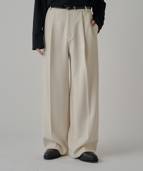 Lui's（ルイス）の「ジョーゼットタックワイドパンツ（その他パンツ・メンズ・ベージュ/ブラック/オフホワイト・S/M）」の4枚目の写真