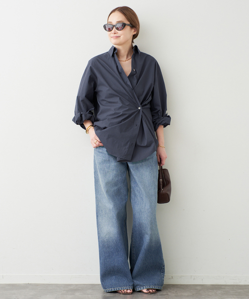 Deuxieme Classe(ドゥーズィエムクラス)の「*Freestyle シャツ(シャツ/ブラウス・レディース・ホワイト/ネイビー・FREE)」の4枚目の写真