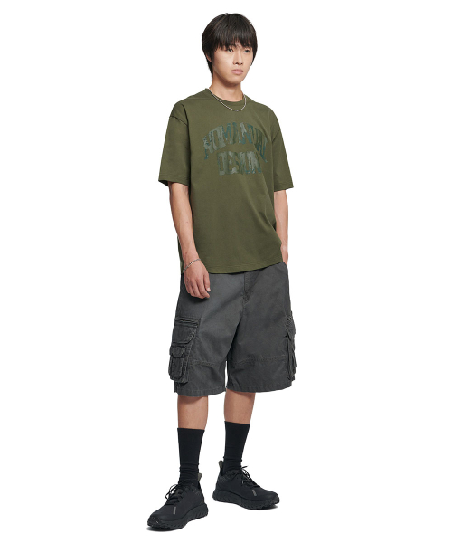 NOMANUAL(NOMANUAL)の「SMEAR ARCH LOGO T-SHIRT - KHAKI(Tシャツ/カットソー・レディース・その他・MEDIUM/LARGE/X-LARGE/SMALL)」の3枚目の写真