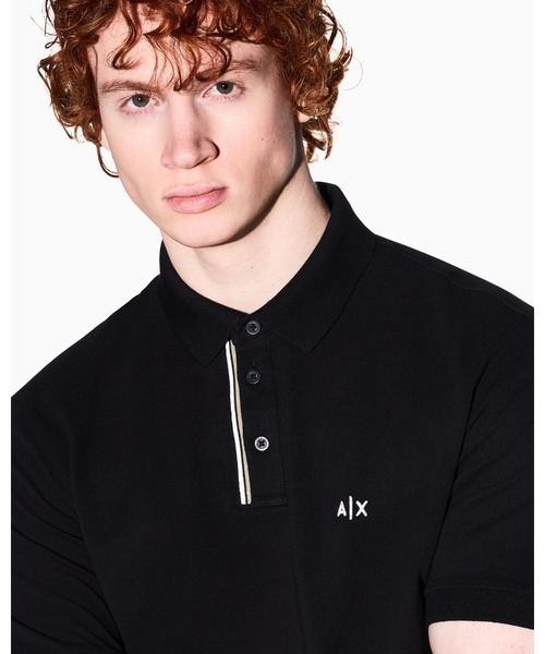 ARMANI EXCHANGE（アルマーニエクスチェンジ）の「【A|X アルマーニ エクスチェンジ】AXロゴ 半袖ポロシャツ/REGULAR（EC限定カラー含）（ポロシャツ・メンズ・ブラック/ベージュ・X-LARGE/SMALL/MEDIUM/LARGE/XX-LARGE/X-SMALL）」の4枚目の写真