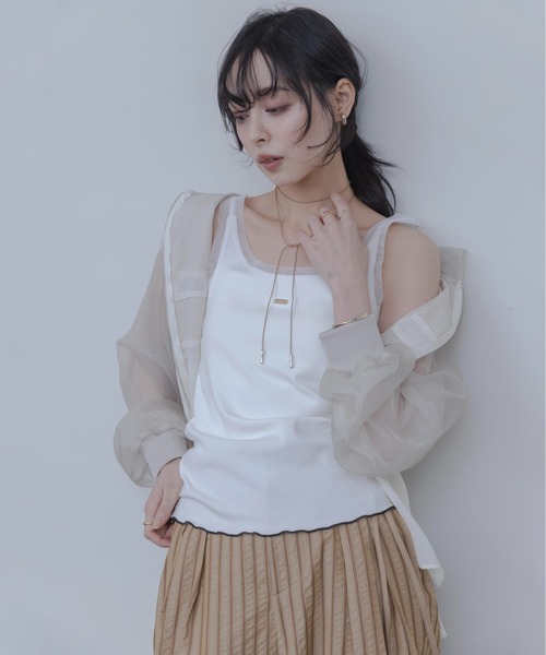 Eimee Law(エイミーロウ)の「チュールトリミングタンク(タンクトップ・レディース・オートミール/オフホワイト/グレー/ライトイエロー/ブラック・FREE)」の10枚目の写真