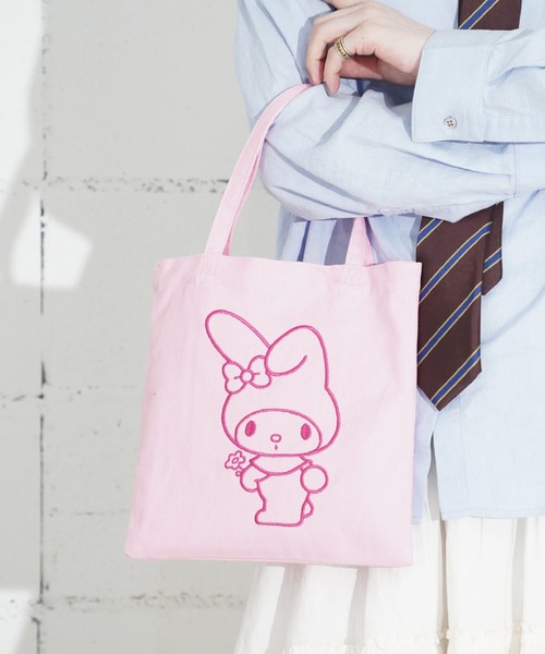 sanrio(サンリオ)の「"09"≪sanrio≫1ポケット キャンバス 刺繍 ミニ トートバッグ(トートバッグ・レディース・レッド/ラベンダー/ピンク/アイボリー/スカイブルー・ONE SIZE)」の4枚目の写真