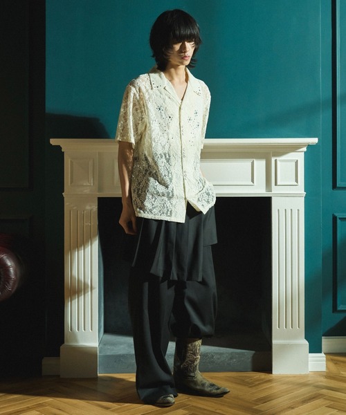 CAMPHOR WOOD(カンファーウッド)の「FLOWER BIJOU SHEER H/S SHIRTS / フラワーラインストーンシアH/Sシャツ(シャツ/ブラウス・メンズ・ブラック/ホワイト・LARGE/MEDIUM/SMALL)」の15枚目の写真