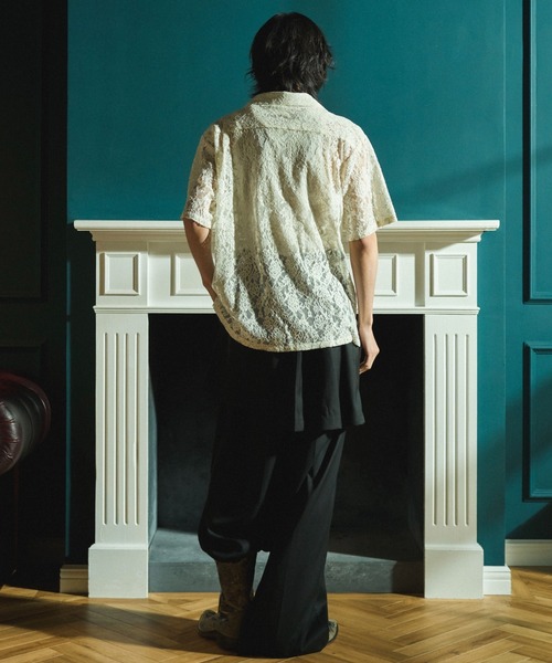 CAMPHOR WOOD(カンファーウッド)の「FLOWER BIJOU SHEER H/S SHIRTS / フラワーラインストーンシアH/Sシャツ(シャツ/ブラウス・メンズ・ブラック/ホワイト・LARGE/MEDIUM/SMALL)」の16枚目の写真