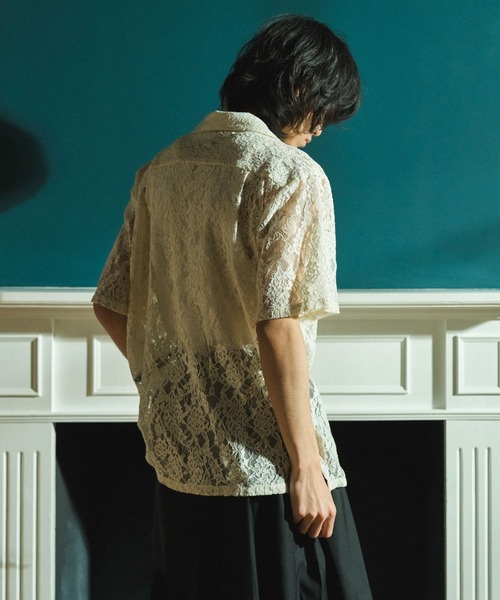 CAMPHOR WOOD(カンファーウッド)の「FLOWER BIJOU SHEER H/S SHIRTS / フラワーラインストーンシアH/Sシャツ(シャツ/ブラウス・メンズ・ブラック/ホワイト・LARGE/MEDIUM/SMALL)」の21枚目の写真