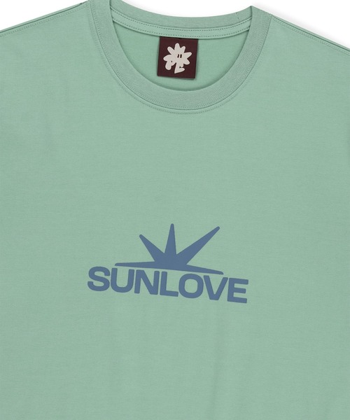 SUNLOVE(サンラブ)の「Daybreak Logo Tee(Tシャツ/カットソー・レディース・チャコール/グリーン/ピンク/ホワイト/ブルー・S/M/L/XL)」の22枚目の写真