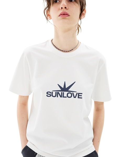 SUNLOVE(サンラブ)の「Daybreak Logo Tee(Tシャツ/カットソー・レディース・チャコール/グリーン/ピンク/ホワイト/ブルー・S/M/L/XL)」の17枚目の写真