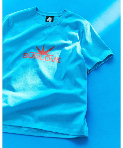 SUNLOVE(サンラブ)の「Daybreak Logo Tee(Tシャツ/カットソー・レディース・チャコール/グリーン/ピンク/ホワイト/ブルー・S/M/L/XL)」の7枚目の写真