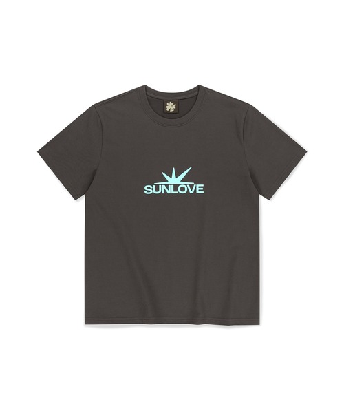 SUNLOVE(サンラブ)の「Daybreak Logo Tee(Tシャツ/カットソー・レディース・チャコール/グリーン/ピンク/ホワイト/ブルー・S/M/L/XL)」の9枚目の写真
