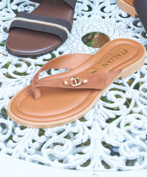 ITALIAN SHOEMAKERS(イタリアンシューメーカー)の「【ITALIAN SHOEMAKERS】レザートングフラットサンダル(962351)(サンダル・レディース・ブラウン・37/38/36/35)」の1枚目の写真