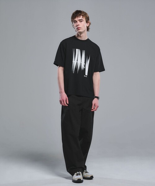 green label relaxing(グリーンレーベルリラクシング)の「【別注】<WILLIAM KLEIN>クルーネック 半袖 Tシャツ(Tシャツ/カットソー・メンズ・その他2/その他1/ホワイト/ブラック・XL/M/L)」の7枚目の写真