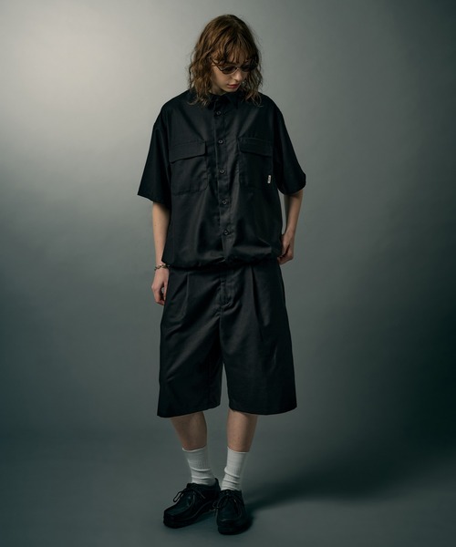WETTEMPT(ウィテンプト)の「FUNCTIONAL 1 TUCK HALF SLACKS / ファンクショナルワンタックハーフスラックス(その他パンツ・メンズ・ブラック/チャコールグレー・LARGE/MEDIUM/SMALL)」の10枚目の写真