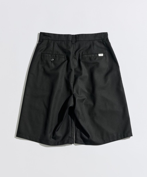 WETTEMPT(ウィテンプト)の「FUNCTIONAL 1 TUCK HALF SLACKS / ファンクショナルワンタックハーフスラックス(その他パンツ・メンズ・ブラック/チャコールグレー・LARGE/MEDIUM/SMALL)」の4枚目の写真