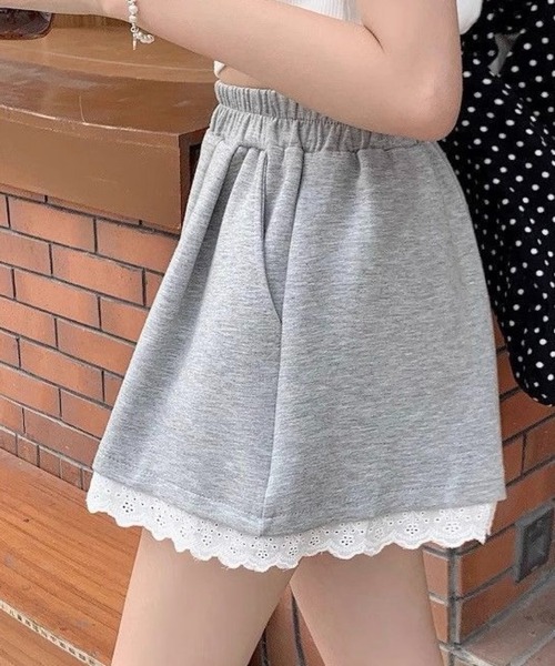 SHOUYO（ショウヨウ）の「レースヘムスウェットショートパンツ（その他パンツ・レディース・ブラック/グレー・M）」の16枚目の写真