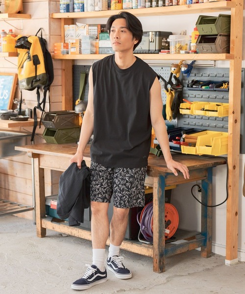 BAYFLOW(ベイフロー)の「【接触冷感】クールタッチノースリーブ(Tシャツ/カットソー・メンズ・ホワイト/ブラック・MEDIUM/LARGE)」の12枚目の写真