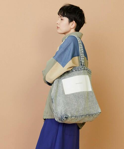FRAPBOIS(フラボア)の「デニムロゴBAG(トートバッグ・レディース・サックスブルー/ブルー・FREE)」の11枚目の写真