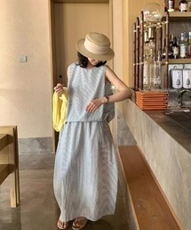 袖なしトップススカートセットアップ