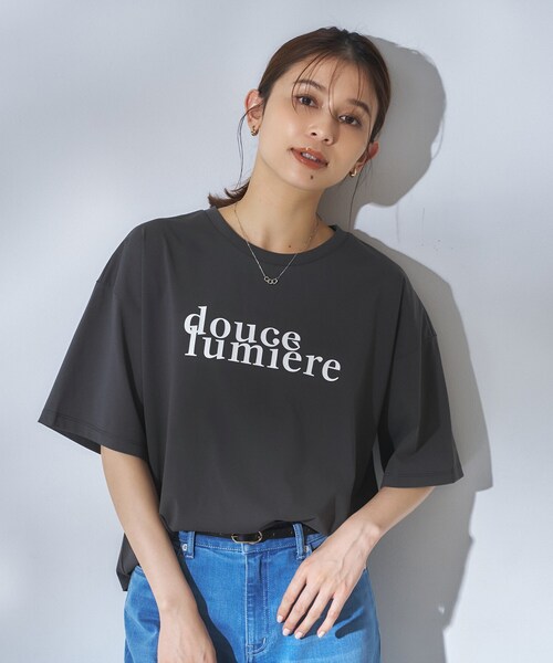 UNTITLED（アンタイトル）の「コットンロゴTシャツ（Tシャツ/カットソー・レディース・チャコール/パープル系1/キャメル/ホワイト系1・48/02/44/04/00）」の10枚目の写真