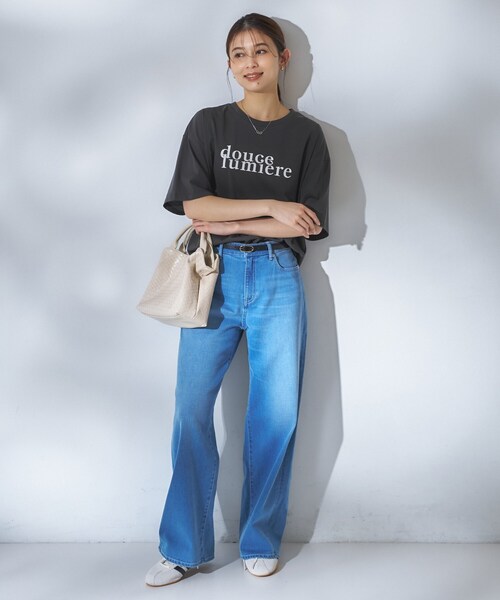 UNTITLED（アンタイトル）の「コットンロゴTシャツ（Tシャツ/カットソー・レディース・チャコール/パープル系1/キャメル/ホワイト系1・48/02/44/04/00）」の12枚目の写真