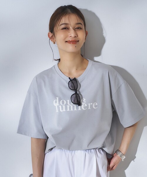 UNTITLED（アンタイトル）の「コットンロゴTシャツ（Tシャツ/カットソー・レディース・チャコール/パープル系1/キャメル/ホワイト系1・48/02/44/04/00）」の18枚目の写真