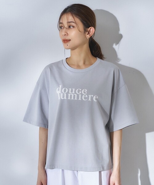 UNTITLED（アンタイトル）の「コットンロゴTシャツ（Tシャツ/カットソー・レディース・チャコール/パープル系1/キャメル/ホワイト系1・48/02/44/04/00）」の22枚目の写真