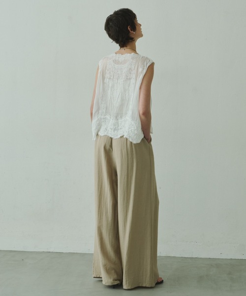 Plumel(プルメル)の「Cotton Lace Sleeveless Tops / コットンレーススリーブレストップス(その他トップス・レディース・ベージュ/ホワイト・MEDIUM)」の16枚目の写真