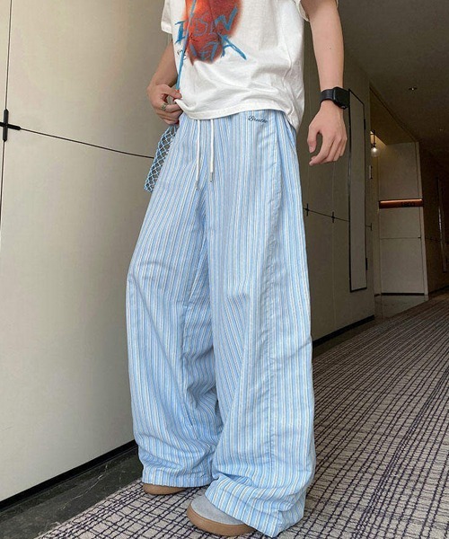 Ressaca(レサーカ)の「ストライプ柄イージーワイドパンツ(その他パンツ・メンズ・ピンク/ブルー・L/XL/M)」の4枚目の写真