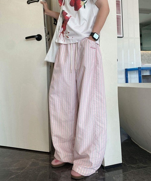 Ressaca(レサーカ)の「ストライプ柄イージーワイドパンツ(その他パンツ・メンズ・ピンク/ブルー・L/XL/M)」の12枚目の写真
